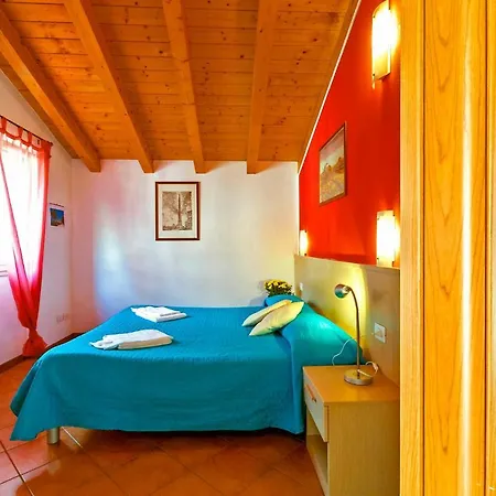 Апартаменты La Collina Degli Ulivi Веркана