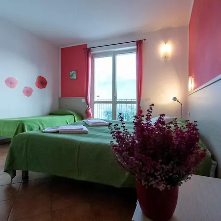 La Collina Degli Ulivi Apartman Vercana