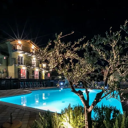 Апартаменты La Collina Degli Ulivi *