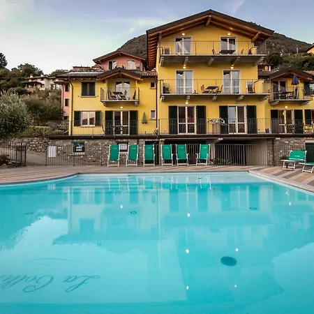아파트 La Collina Degli Ulivi *
