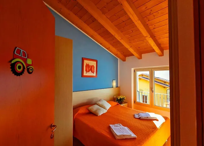아파트 La Collina Degli Ulivi 베르카나