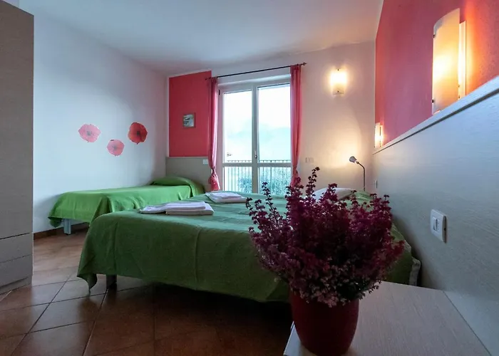 La Collina Degli Ulivi 아파트 베르카나