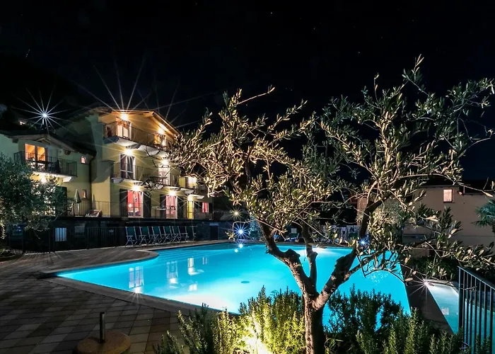 아파트 La Collina Degli Ulivi *