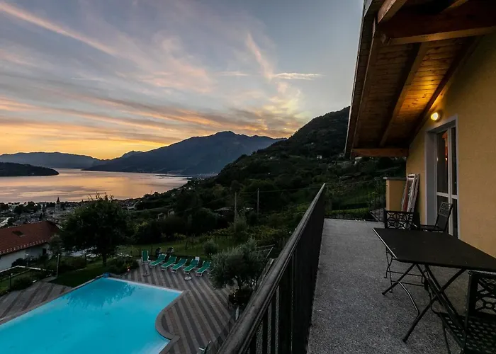 아파트 La Collina Degli Ulivi 베르카나