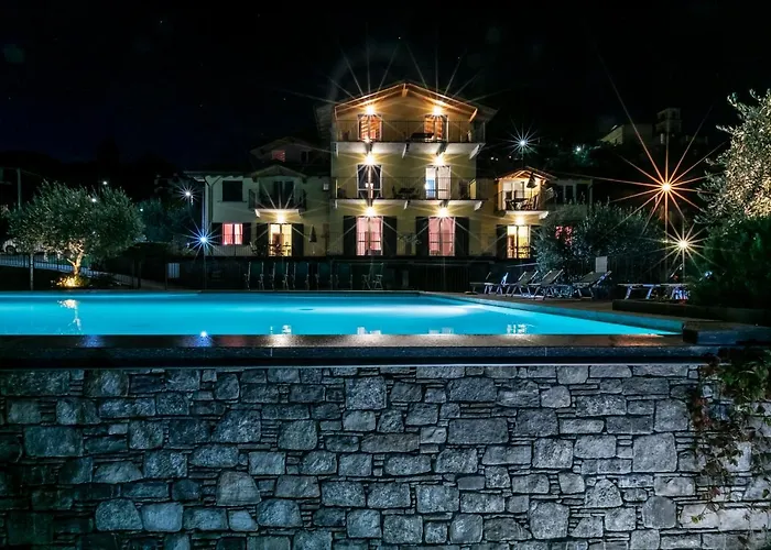 아파트 La Collina Degli Ulivi 베르카나