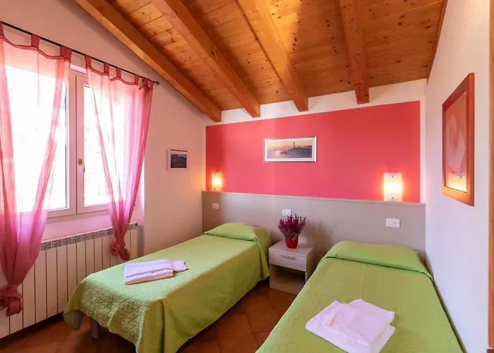 La Collina Degli Ulivi 베르카나